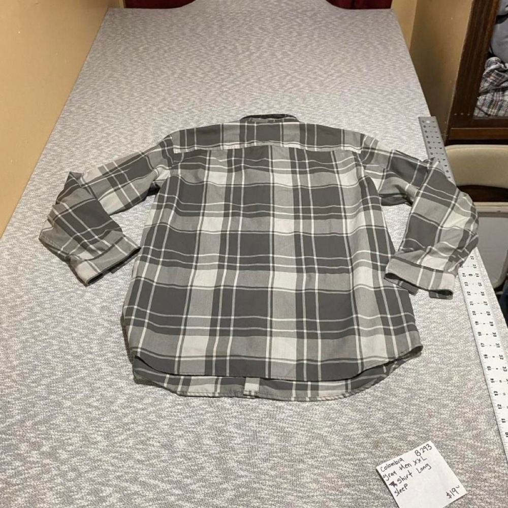 Columbia Sportswear Gray & White Plaid Long Sleeve Shirt Size XXL. SKU-B293 - Picture 5 of 6